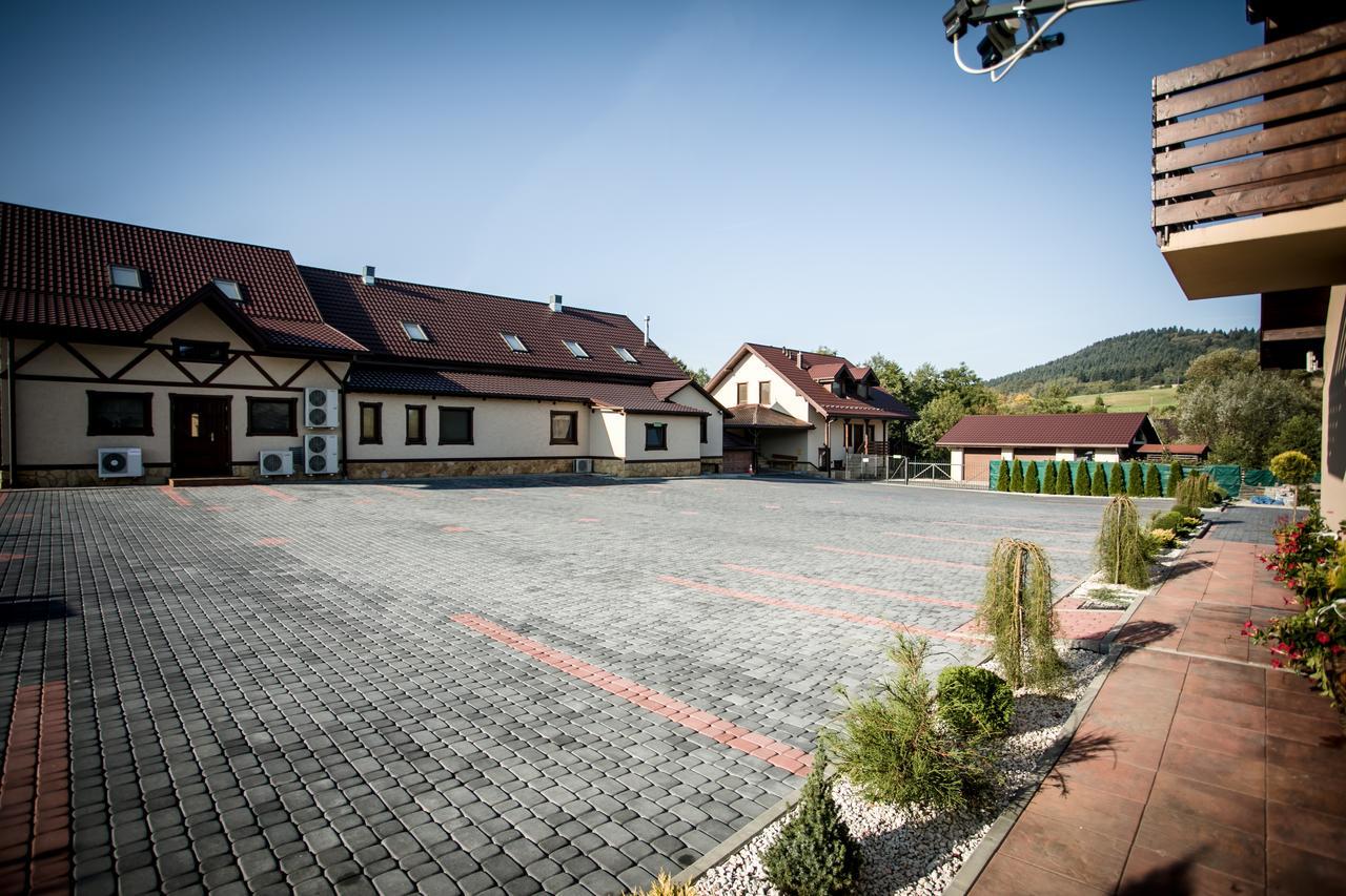 斯塔里洛酒店 Korczyna  外观 照片